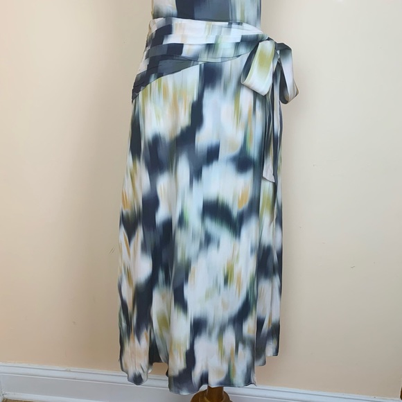 New! REISS Gisele Floral Front Slit Midi Dress - Picture 7 of 16